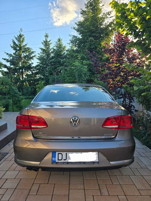 VOLKSWAGEN Passat 2011 — imagine 3