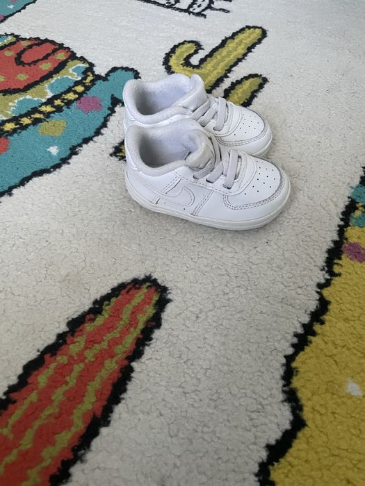 Adidasi nike pentru bebelusi ,marime 19,5 pret:130lei