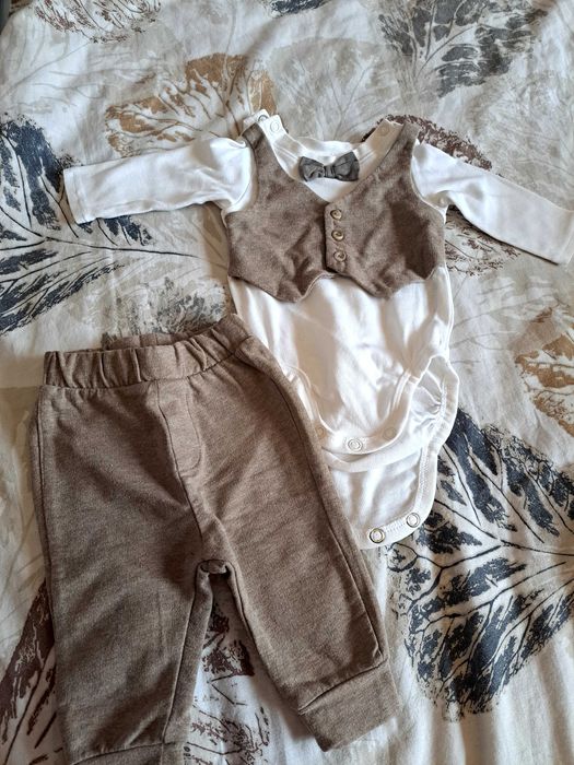 Лот бебешки дрешки за момче