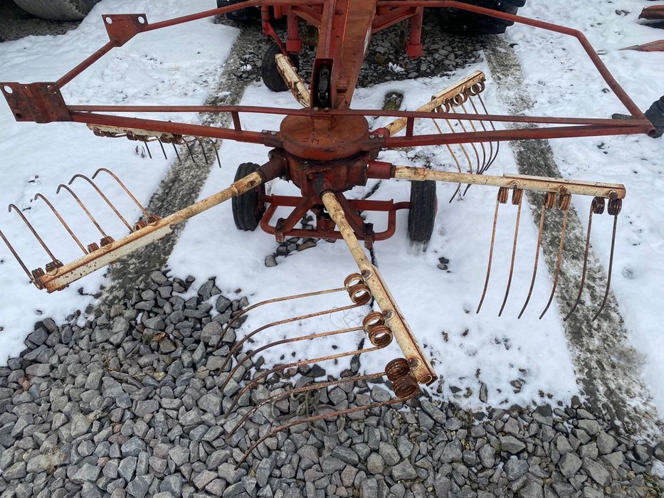 Grebla de adunat fan Kuhn 2 m reparatie