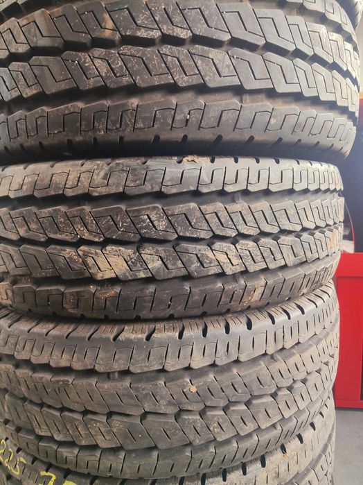 4бр.летни гуми 215/70/15C Continental