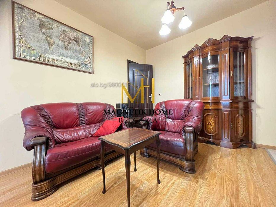 Невероятен едностаен апартамент с отделна кухня до Мол Плаза