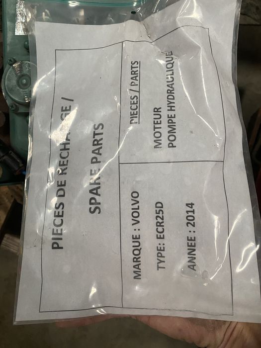 Motor miniexcavator Volvo ECR25D