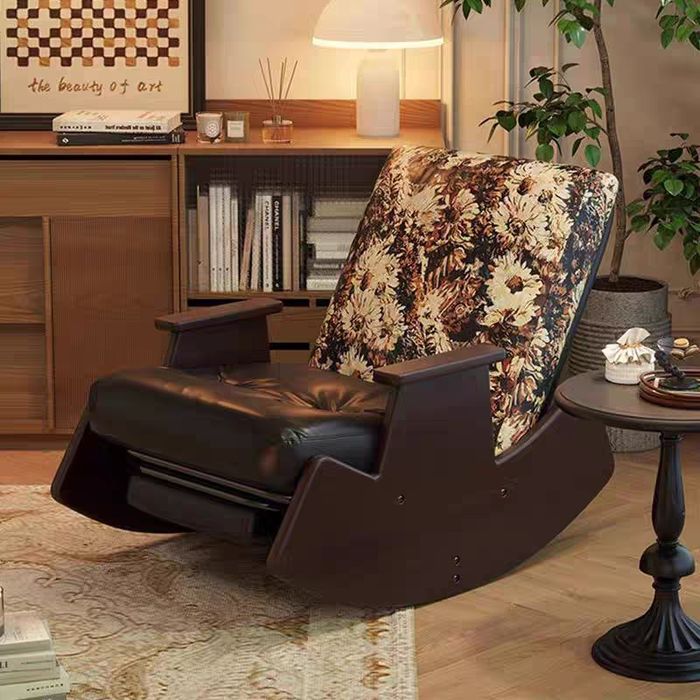 Кресло качалка в скандинавском стиле