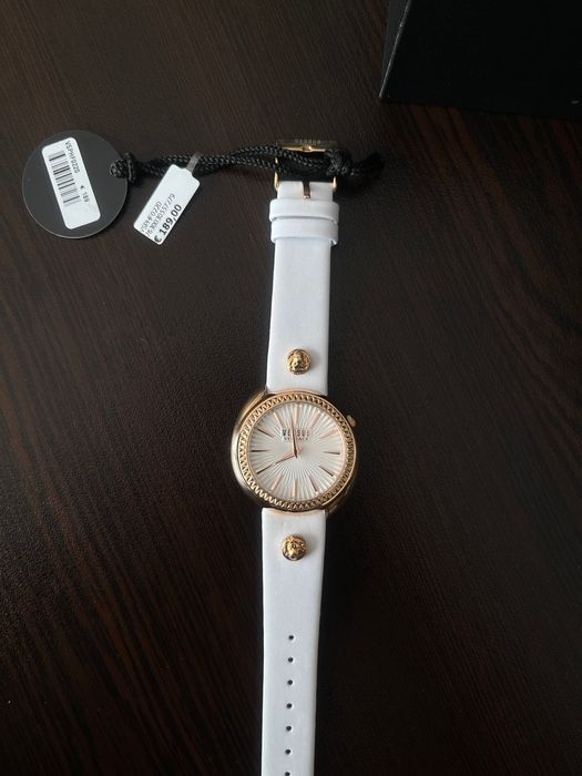 Часовник Versace