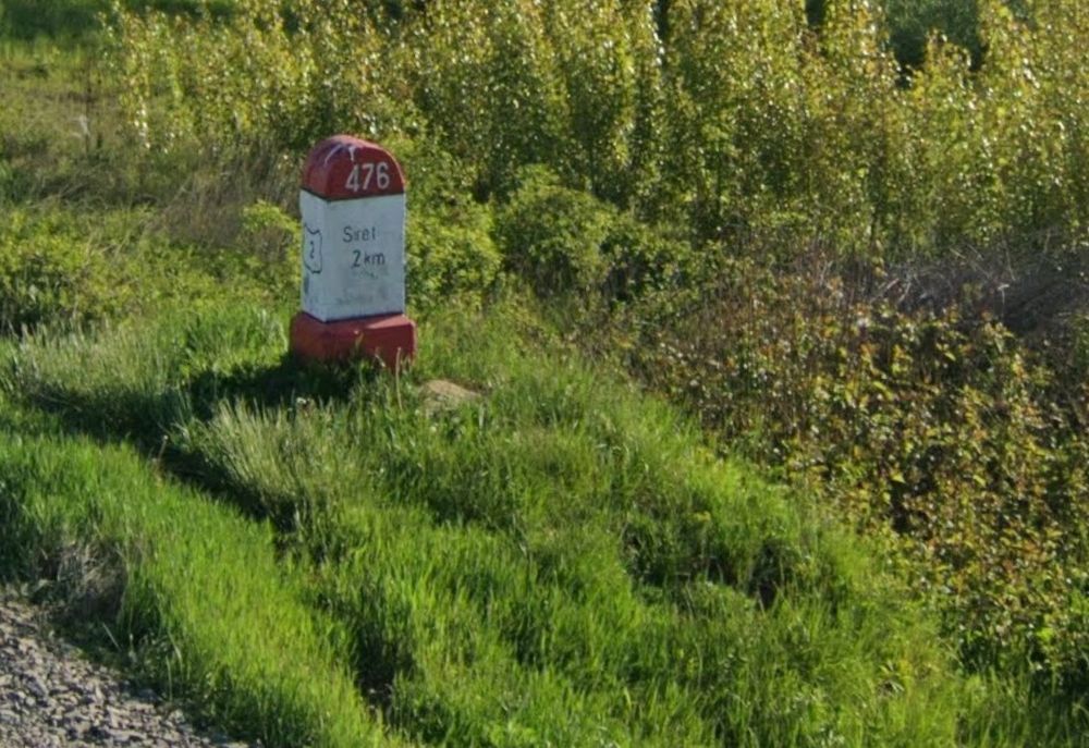 Teren la intrare in Siret E85