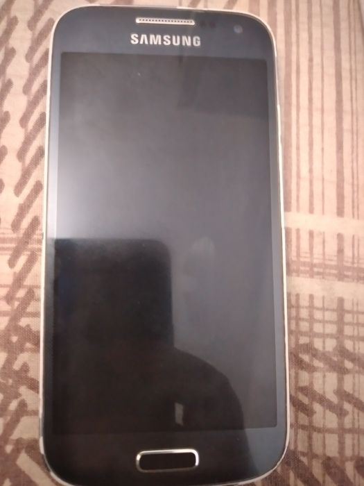 Телефон Самсунг мини, за части.