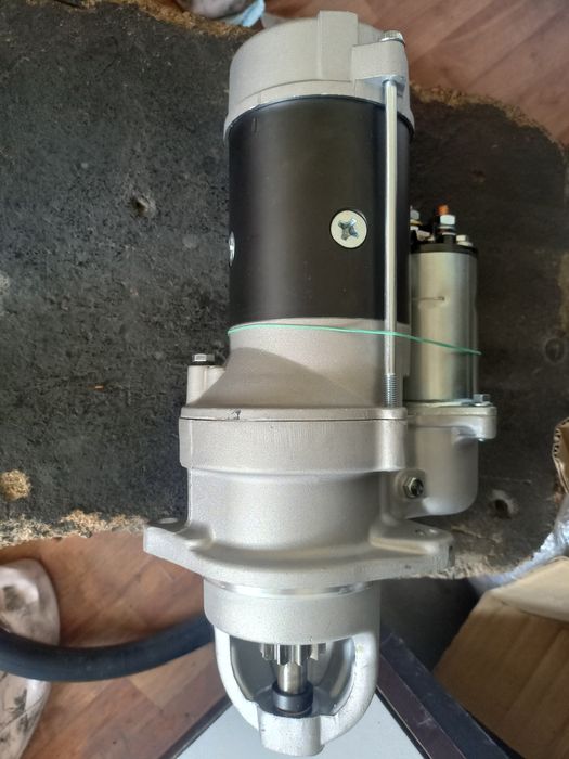 Electromotor buldoexcavator case 580k,sk,sale etc.de vânzare