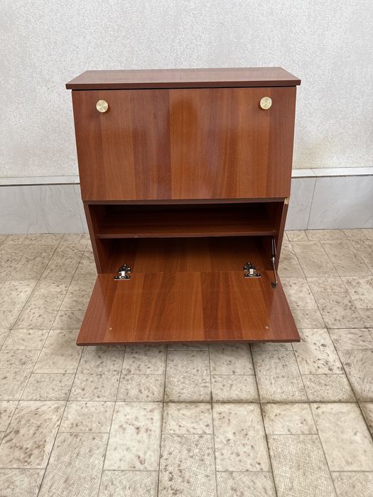 Обувная полка б/у в отличном состоянии