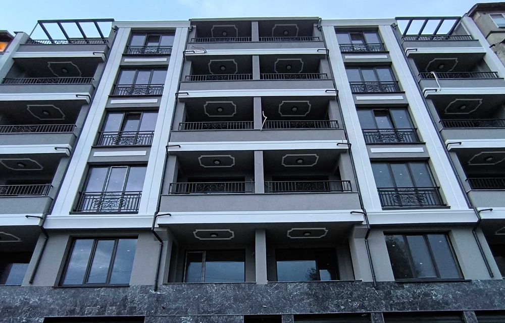 Продава се Тристаен апартамент в Варна, Погреби - 89 кв.м за 1287 €/кв.м - Снимка #16