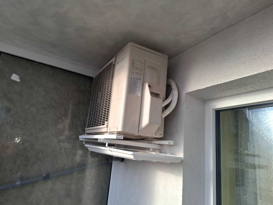 Климатик Fuji Electric  ROG12LMCA