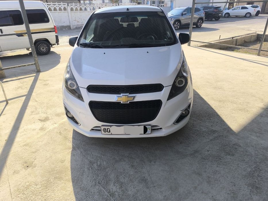 Spark 2016 г. Sotiladi rasrochkaga yoki vikupga