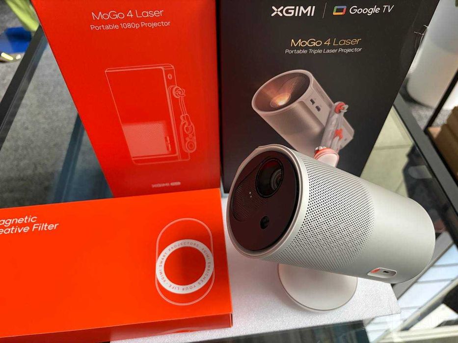 Портативный лазерный проектор XGIMI MoGo 4 Laser.