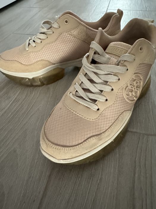 Adidasi casual Guess