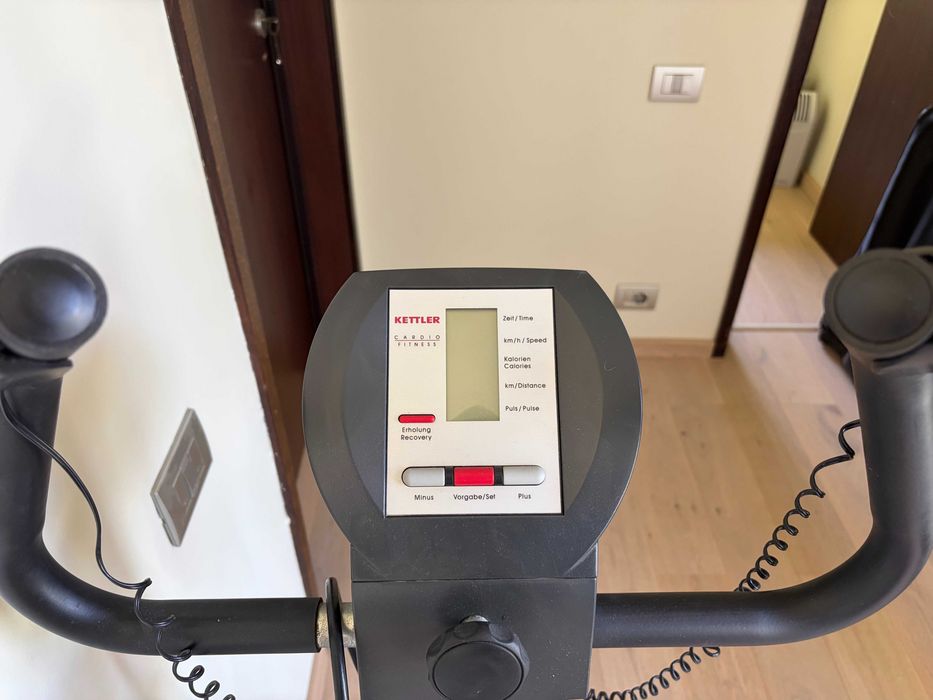 Bicicleta fitness cu 10 nivele dificultate (Stare functionala, doar ecranul nu merge) - 300 RON