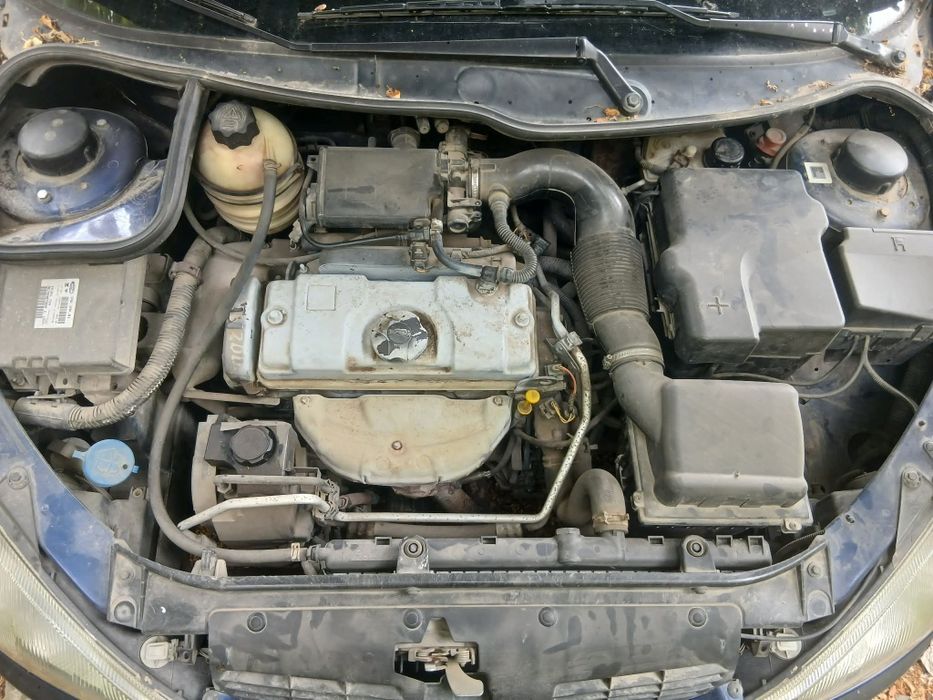 Peugeot 206 1.4 Бензин 2000г.