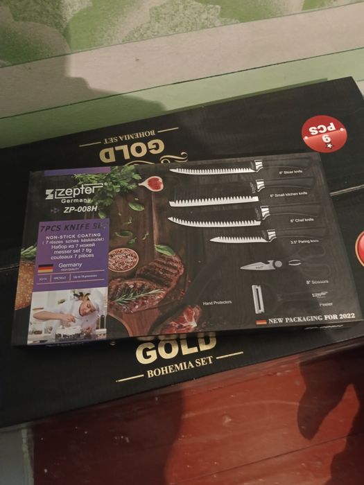 Har xil  turdagi idish nabor