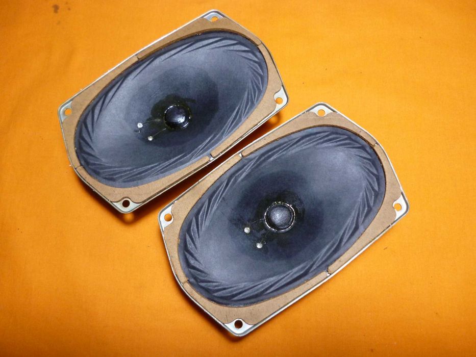 Piese rusesti diverse tranzistori germaniu potentiometri trafuri conzi