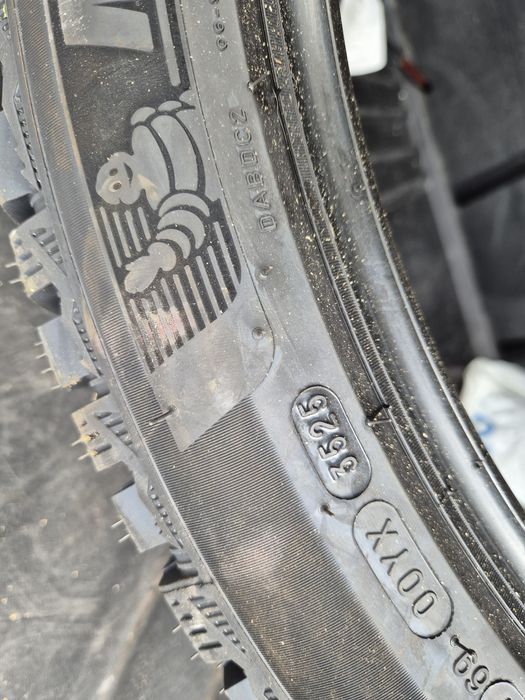 285.40.23 зимни гуми