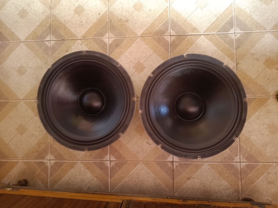 Difuzoare 18 blues tech 18hn rcf dynacord noi