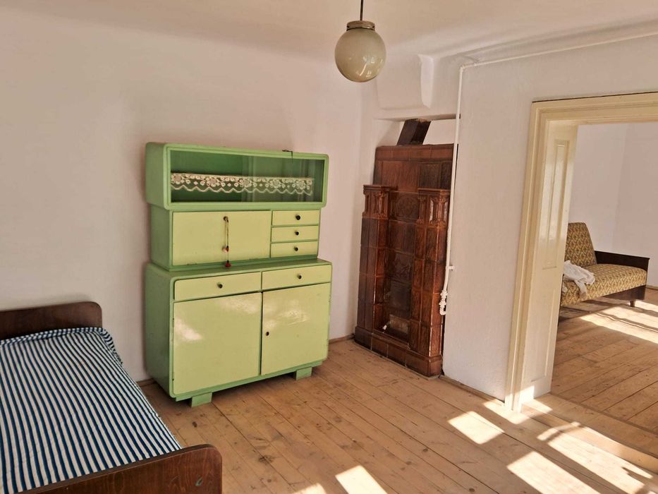 casă de vânzare - grădină și branșamente - sat medieval, săsesc CURCIU