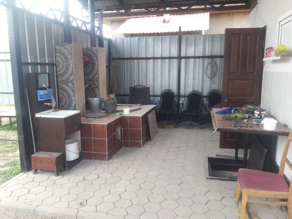 Продам дом с магазином