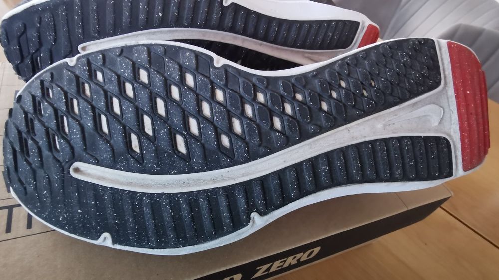 Nike Downshifter 12 номер 42 - маратонки за бягане