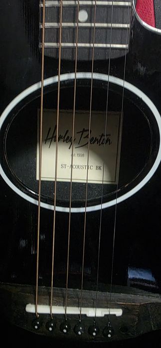 Ел. Акустична китара Harley b  Ел. Акустична китара Harley benton