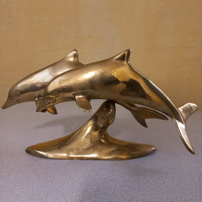 Statuieta -"delfini"