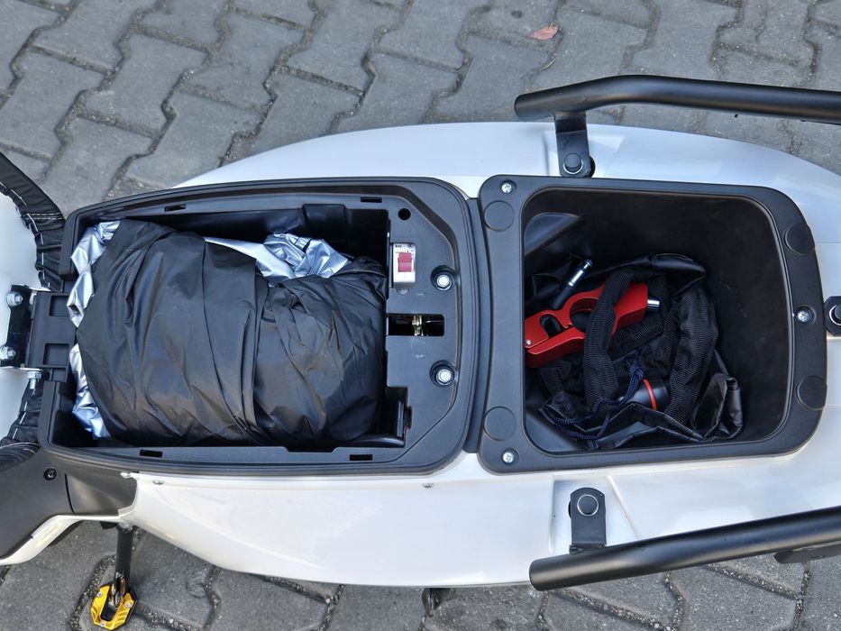 Scuter electric RKS REE1500 1000w ATV cursiera telefon fold 7 s25