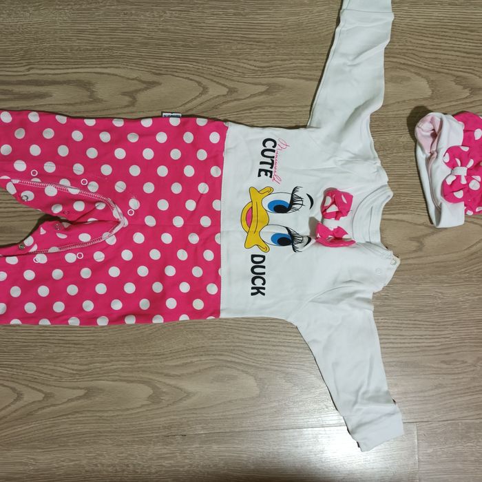 Лот бебешки дрешки