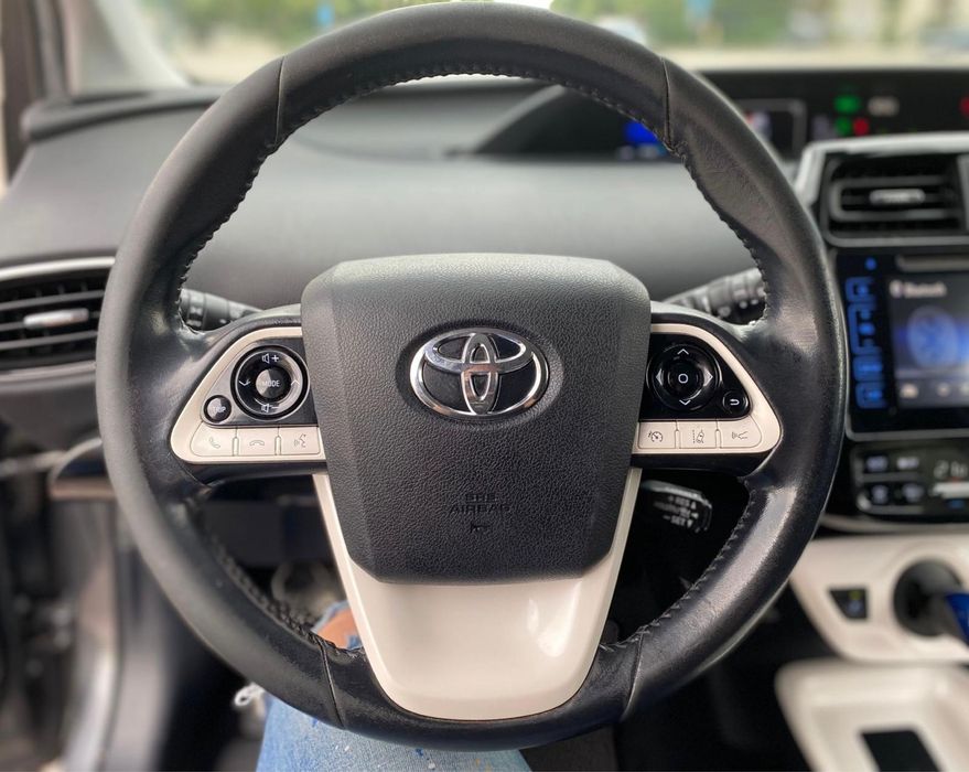 Toyota Prius G4 2016