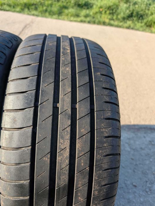 225/50 R17 • Vara • Goodyear Efficient Grip Performance 94W | 4 buc | Pret/buc