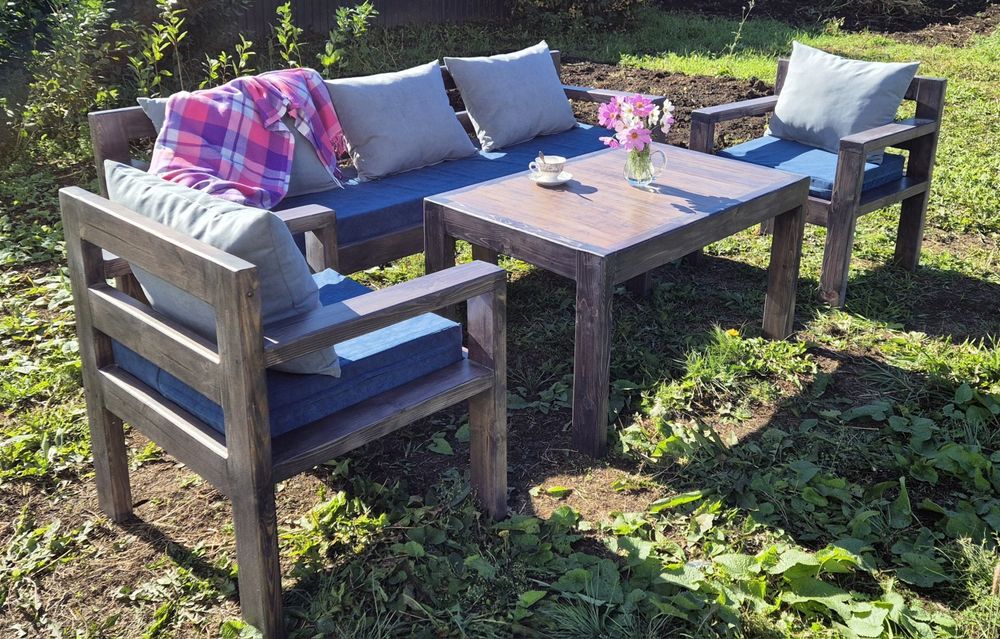 В продаже мебель для отдыха