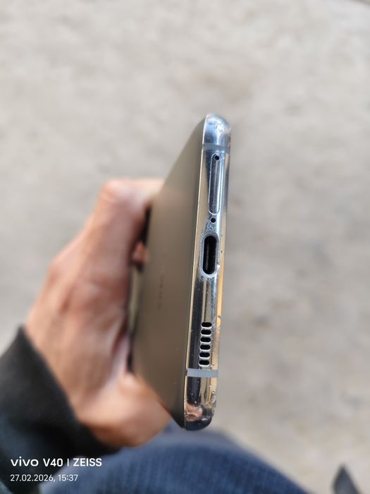 Samsung galaxy S21 plus