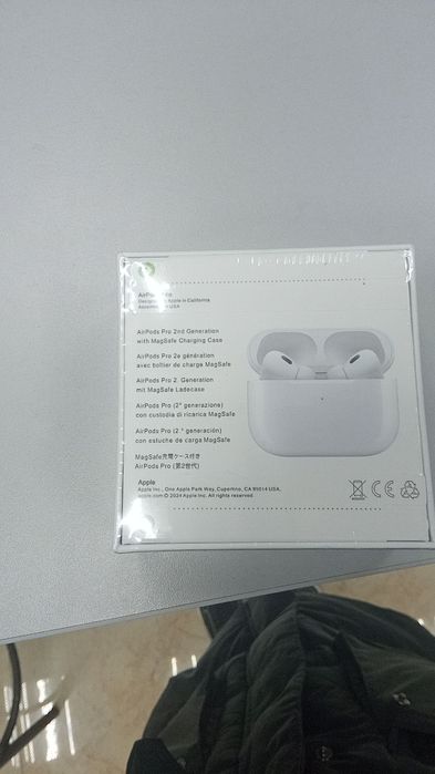 Airpods pro android Apple