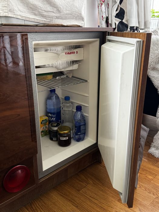 Ретро бар-холодильник с характером