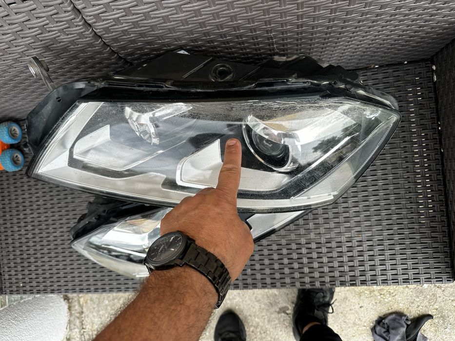 Faruri stanga dreapta bi xenon led vw passat b7.