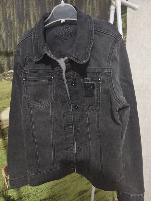 Куртки джинсовые