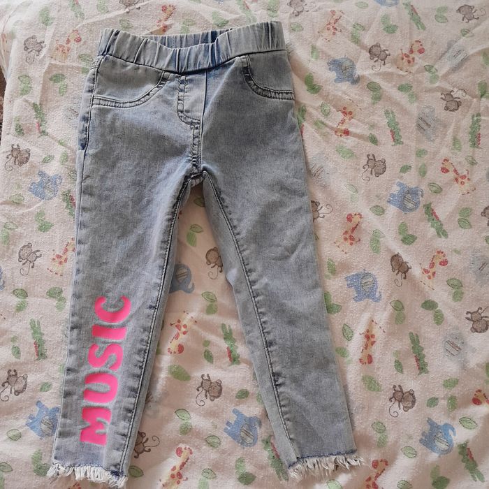 Джинсовый костюм на девочку