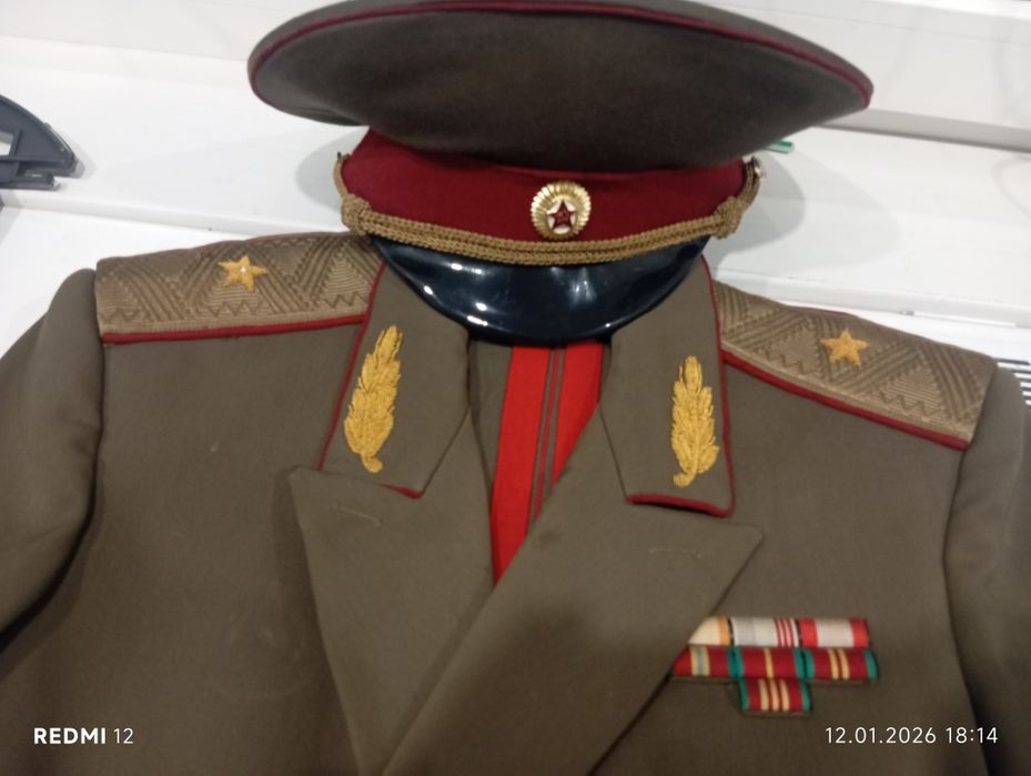 Формы и кителя ссср