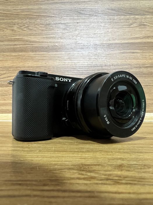 Продам фотоапарат Sony