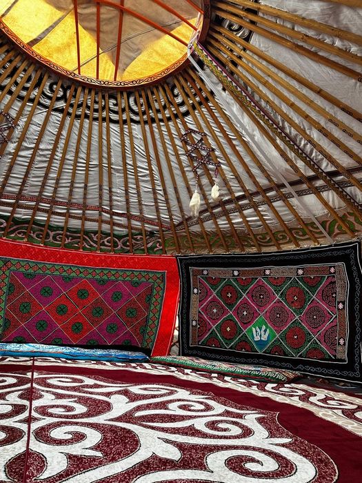 80 басты киіз үй жалға беріледі