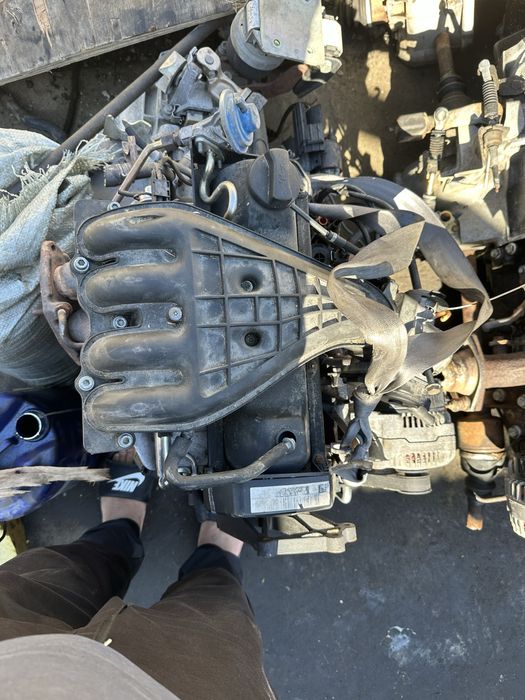 Двигатель Фольксваген 2.0 ADY