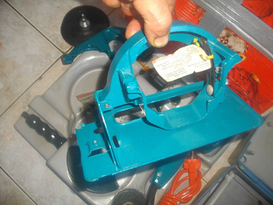 К-т Black Decker Бормашина Приставки/ AEG Приставки Циркуляри/ Шмиргел