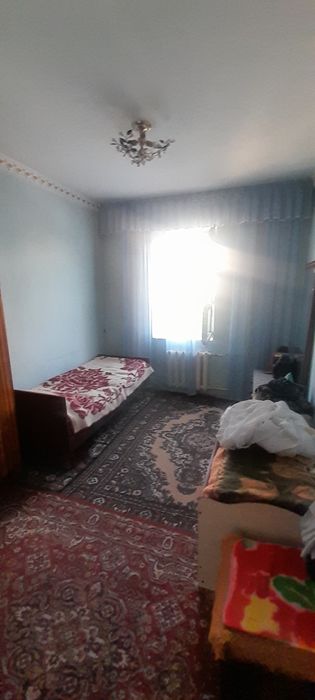 Srochni sotiladi 4 xona