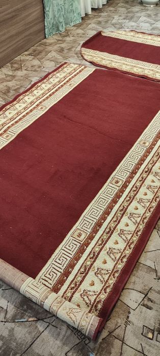 Ковры и дорожки.