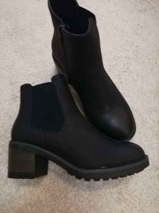 botine only marimea 40