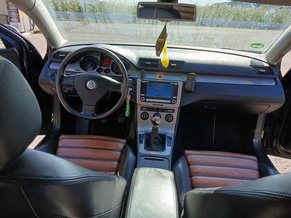 VOLKSWAGEN Passat 0 — imagine 2