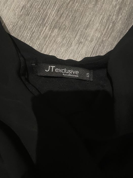 Черна рокля